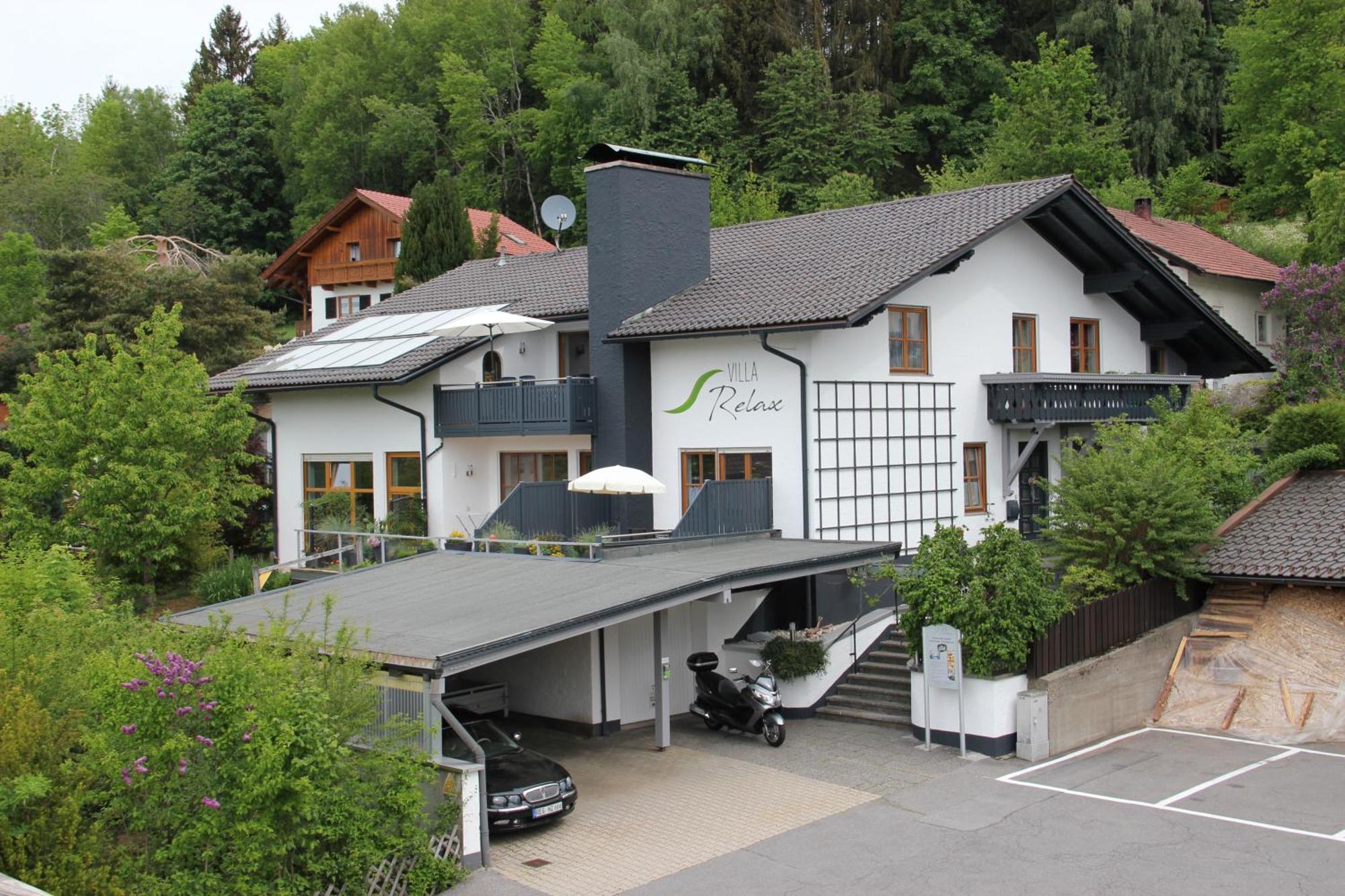 Villa Relax - Ferienwohnungen & Hallenbad & Relaxgarten Bodenmais Exterior foto