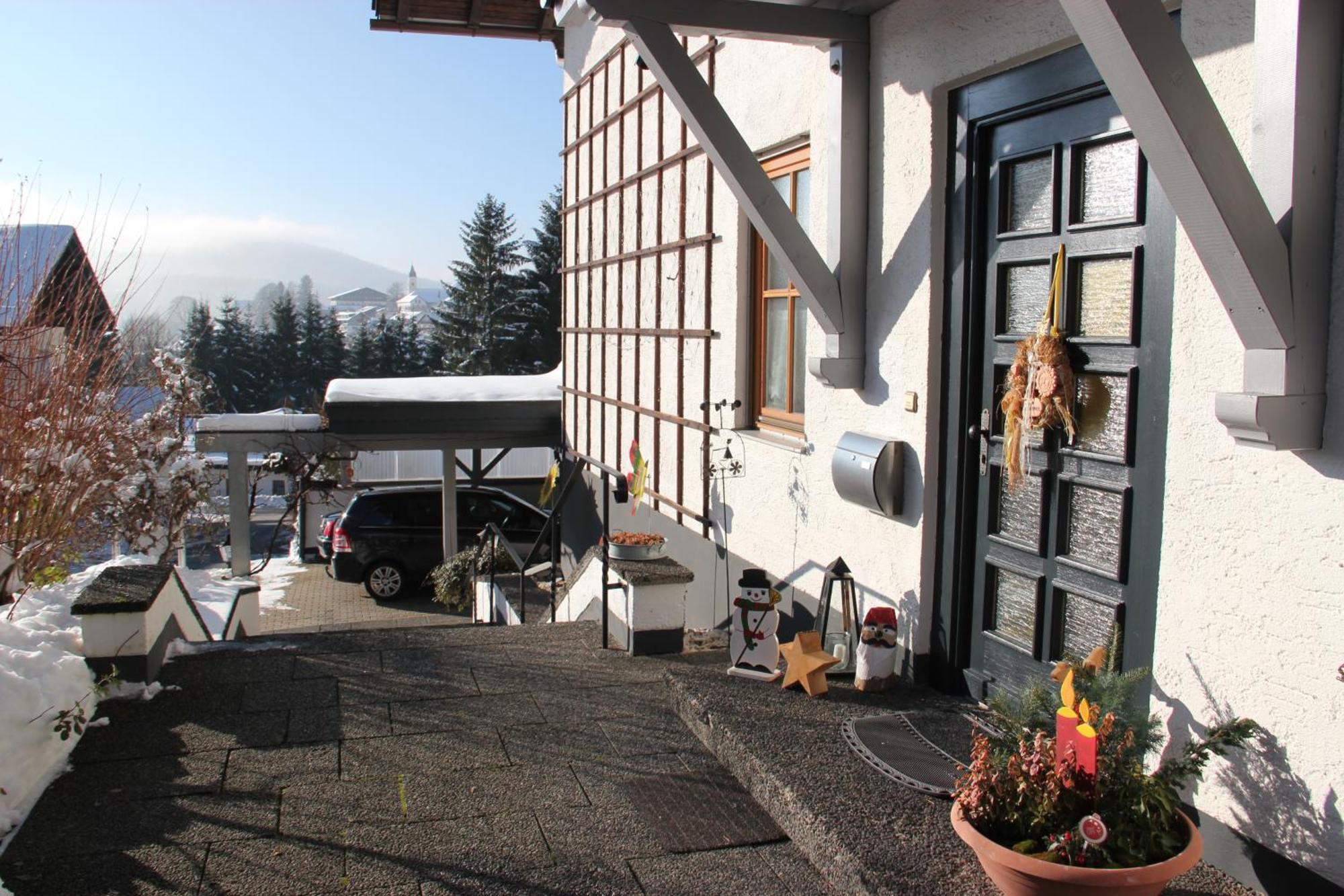Villa Relax - Ferienwohnungen & Hallenbad & Relaxgarten Bodenmais Exterior foto